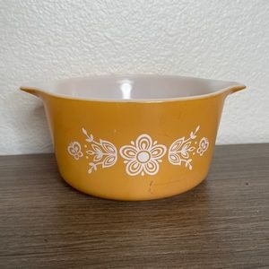 PYREX Butterfly Gold #473-B 1 Qt Cinderella Casserole Dish '79 Redesign